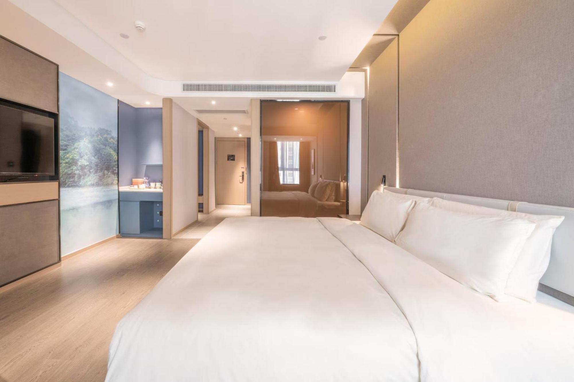 Atour Hotel Luzhou Bubugao New World Exterior foto