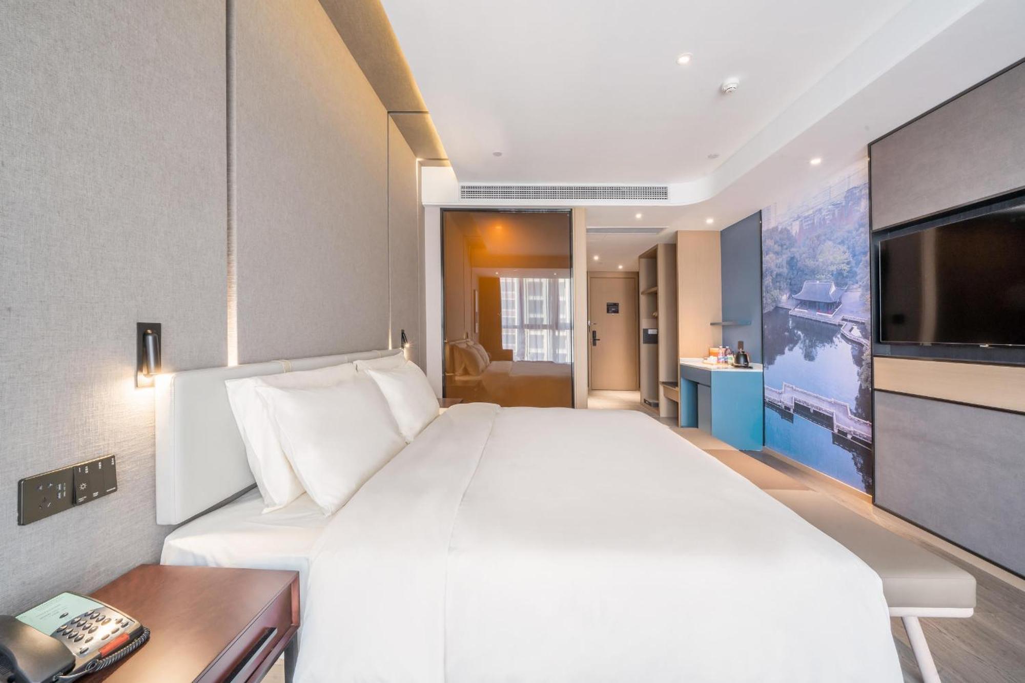 Atour Hotel Luzhou Bubugao New World Exterior foto