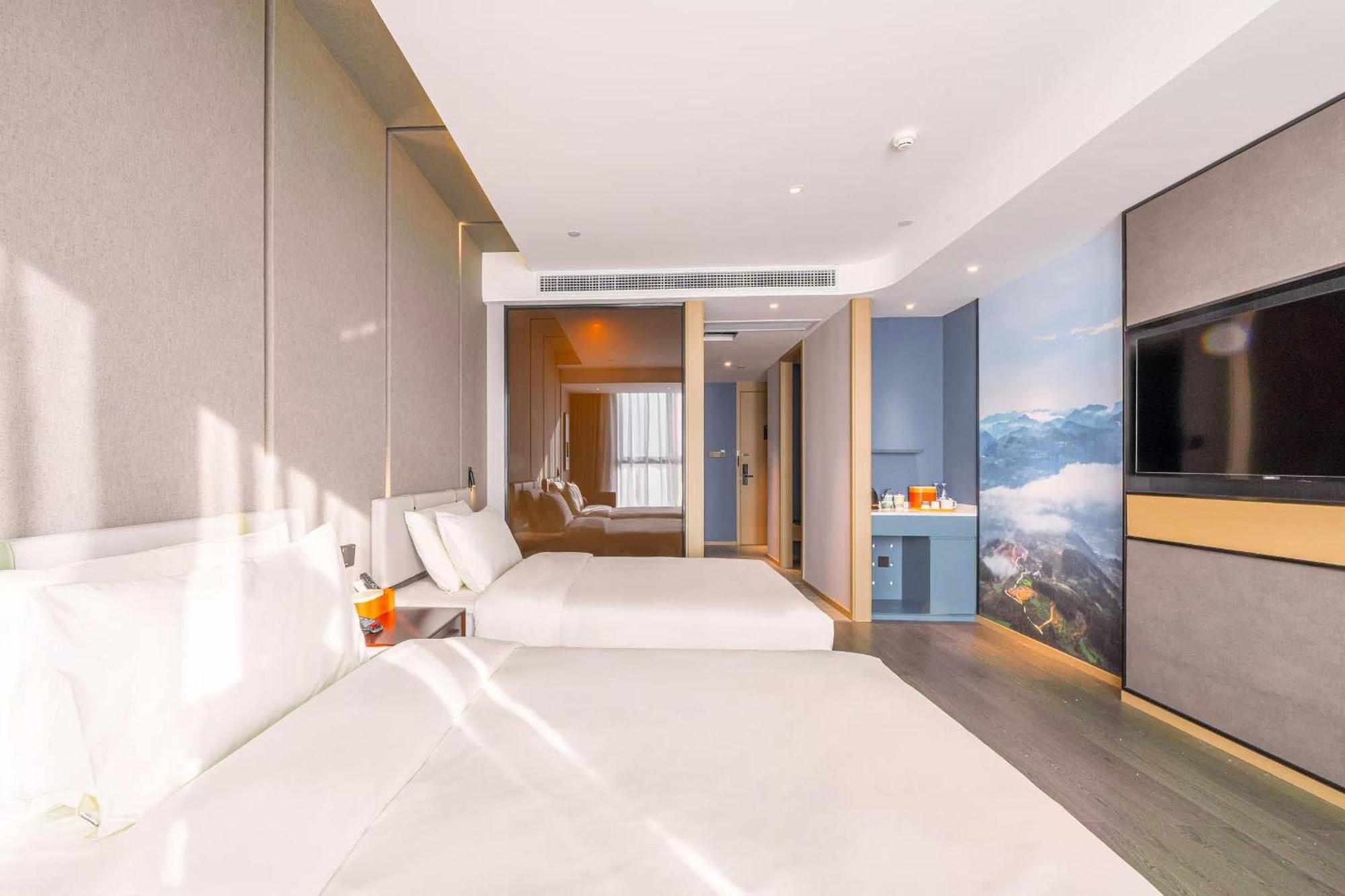 Atour Hotel Luzhou Bubugao New World Exterior foto